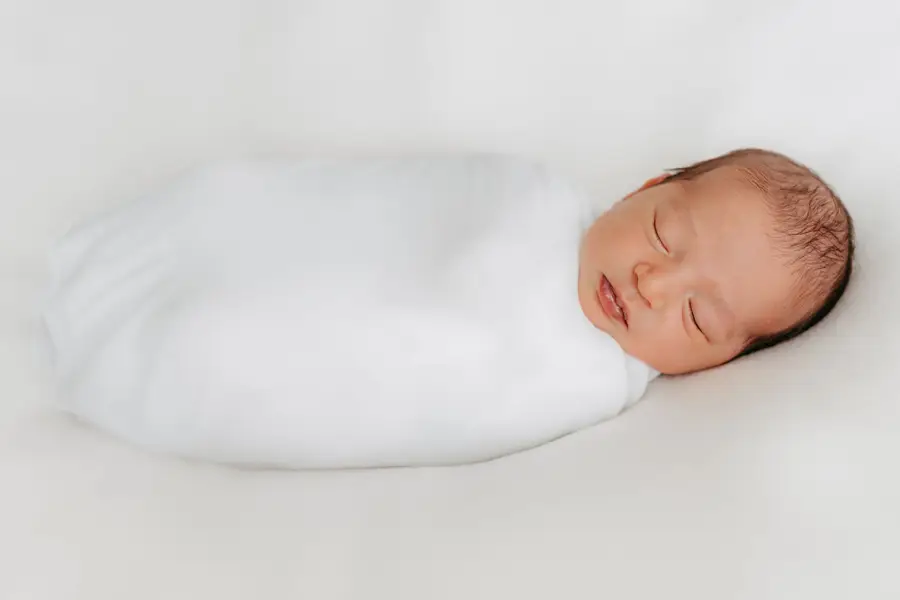 Newborn focení Veronika Guilds - Fotografie č. 6