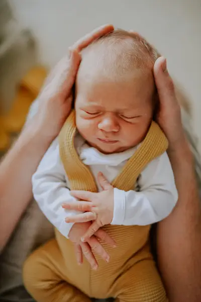 Newborn focení - Fotografie č. 15