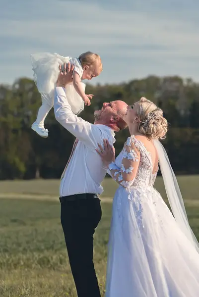 Svatební fotograf - Fotografie č. 16