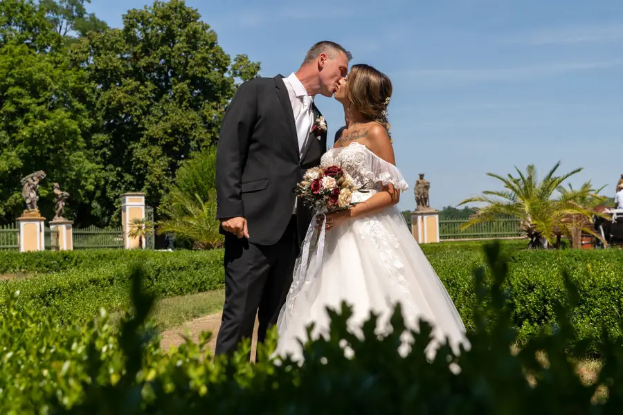 Svatební fotograf - Fotografie č. 17