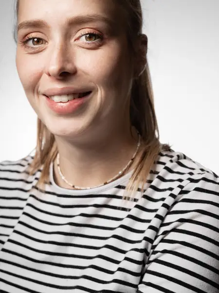 Ženský portrét - Fotografie č. 9