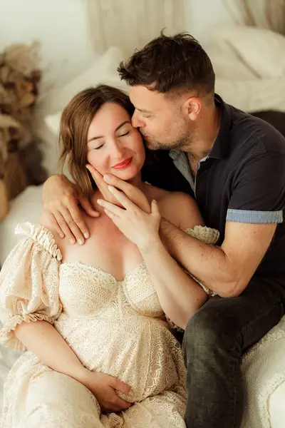 Těhotenské focení Eva Mencnerová - Fotografie č. 1