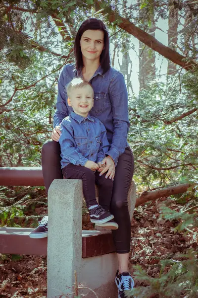 Rodinné focení Sarah Kuhnová - Fotografie č. 7