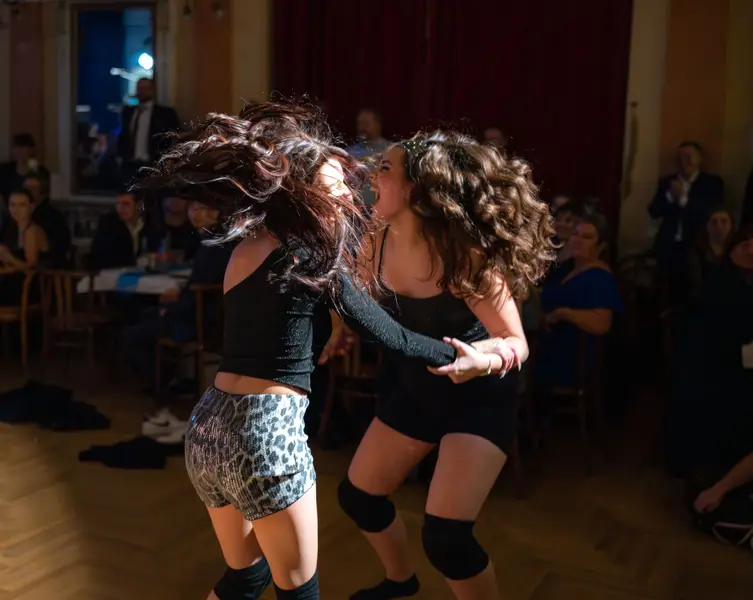 Focení maturitních plesů Petr Skopal - Fotografie č. 3