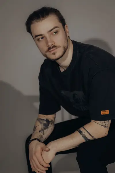 Mužský portrét Anna Boháčová - Fotografie č. 4