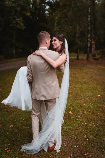 Svatební fotograf Lukáš Minařík - Fotografie č. 7