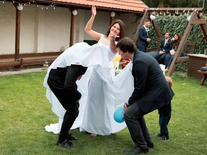 Svatební fotograf - Fotografie č. 12